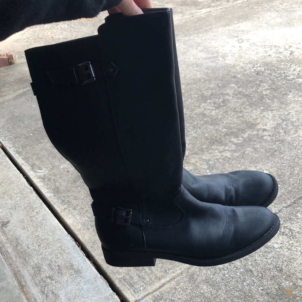 Black Boots
